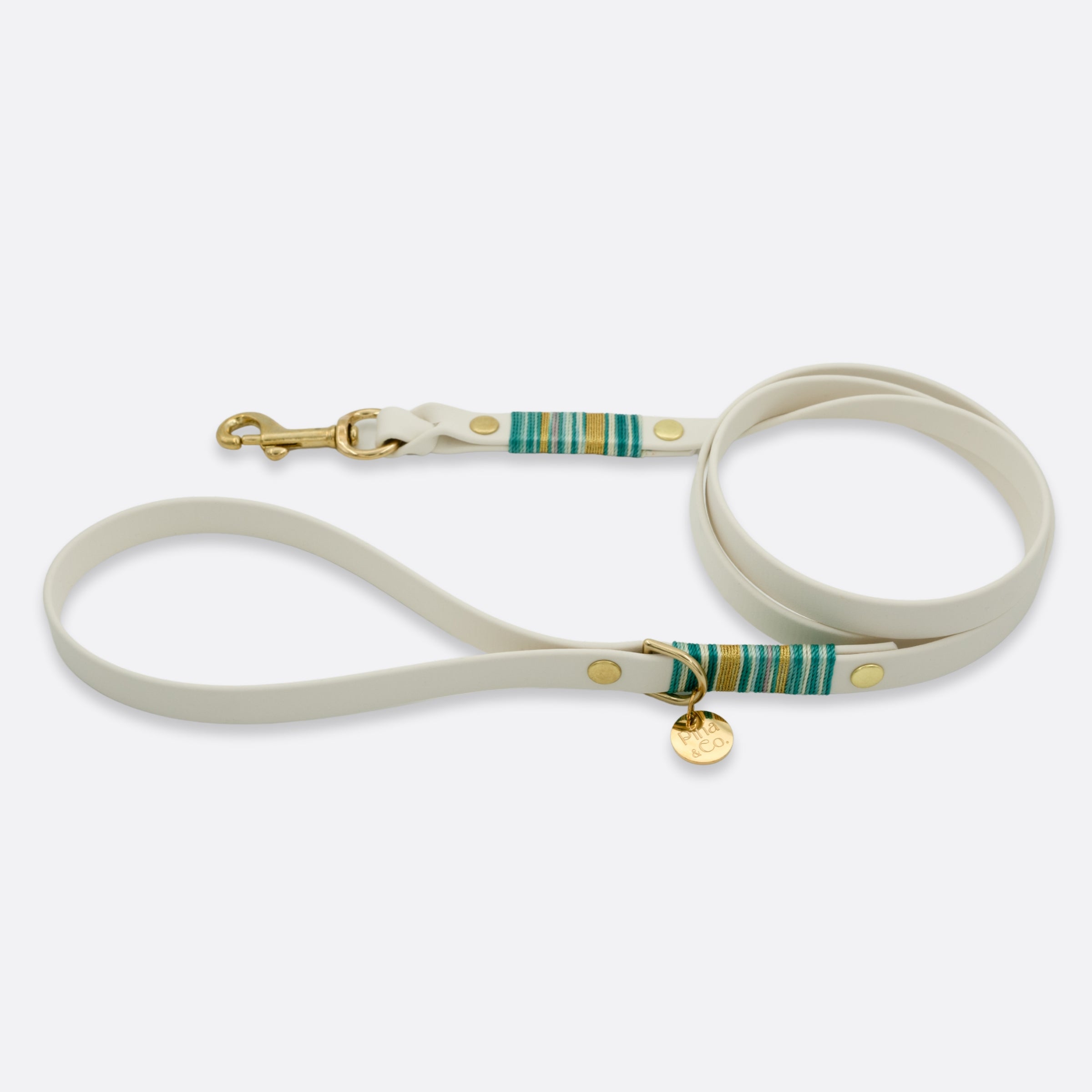 OBLIKUJ SVOJ LUXE POVODEC